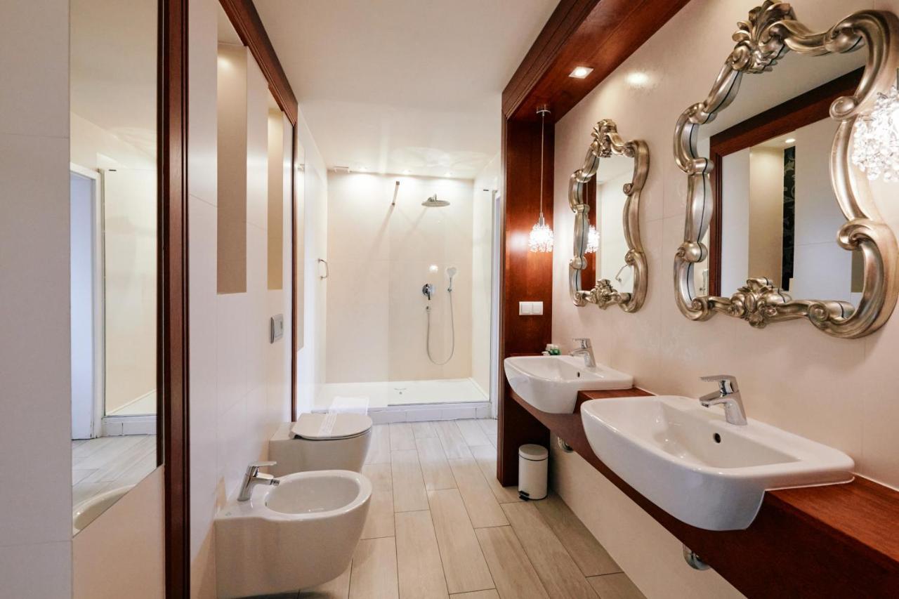 Bialy Dom Henlex Hotel Restauracja Πόζναν Εξωτερικό φωτογραφία