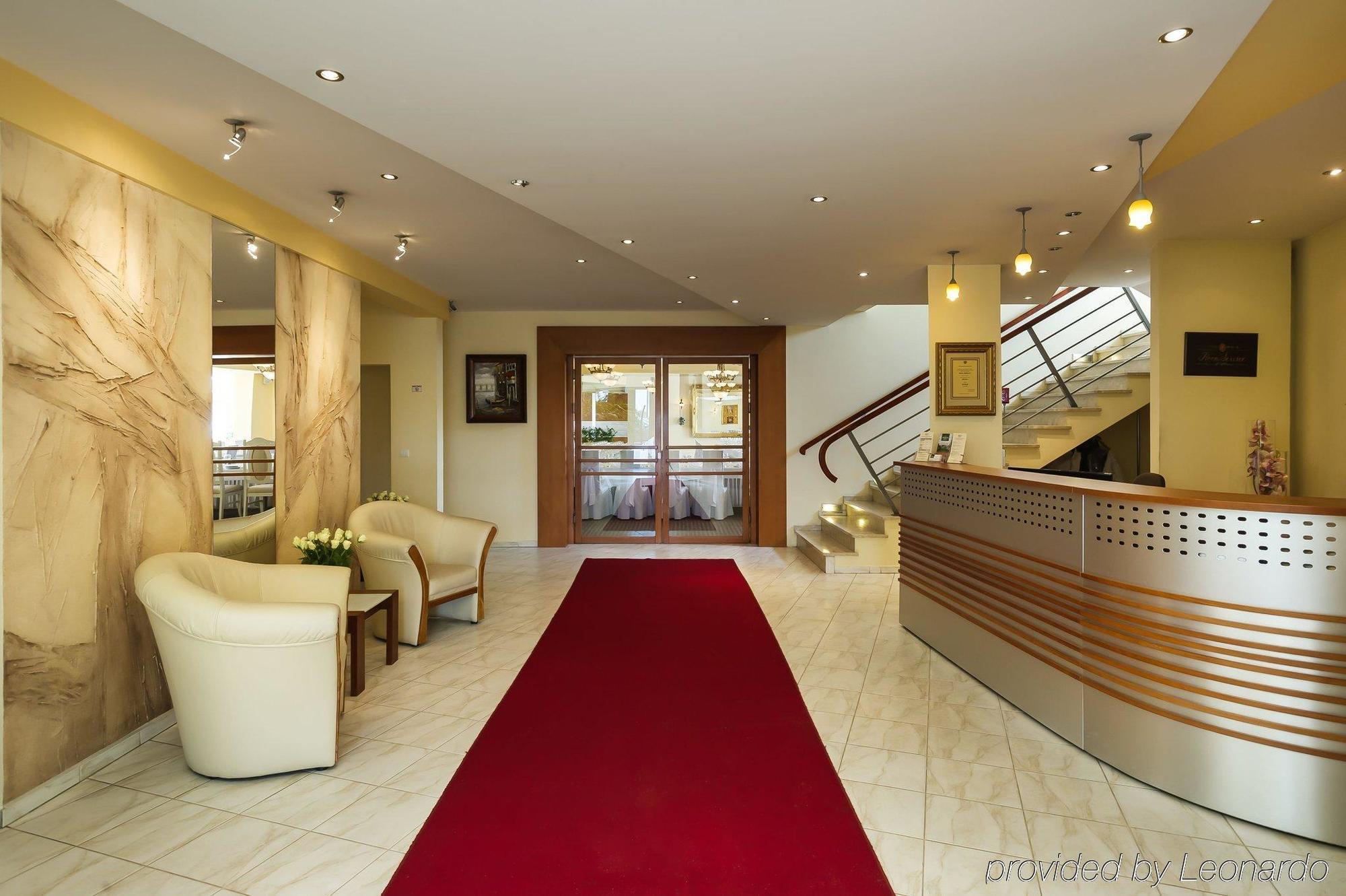 Bialy Dom Henlex Hotel Restauracja Πόζναν Εσωτερικό φωτογραφία