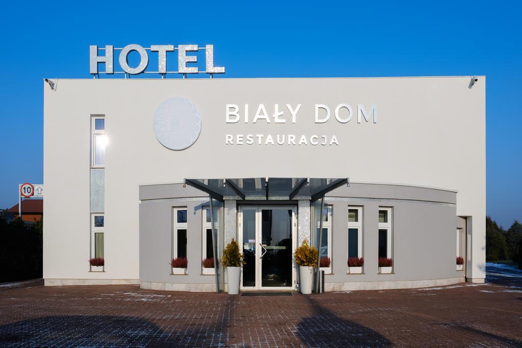 Bialy Dom Henlex Hotel Restauracja Πόζναν Εξωτερικό φωτογραφία